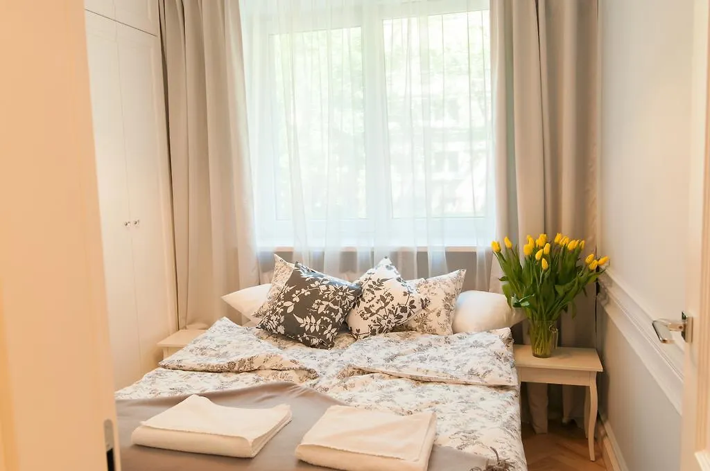 Apartament Karmelicka 11 Apartment Warsaw